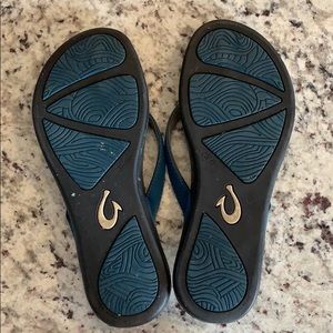 OluKai Shoes - Olukai flip flops! OluKai Shoes - Olukai flip flops!